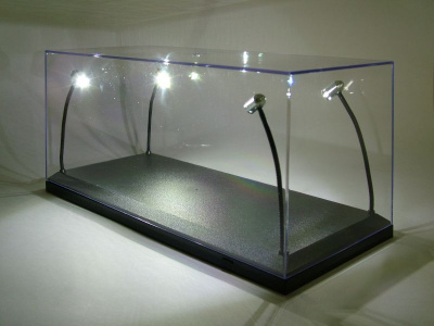 Modellauto Klarsichtbox Vitrine mit LED-Beleuchtung schwarz für 1:18