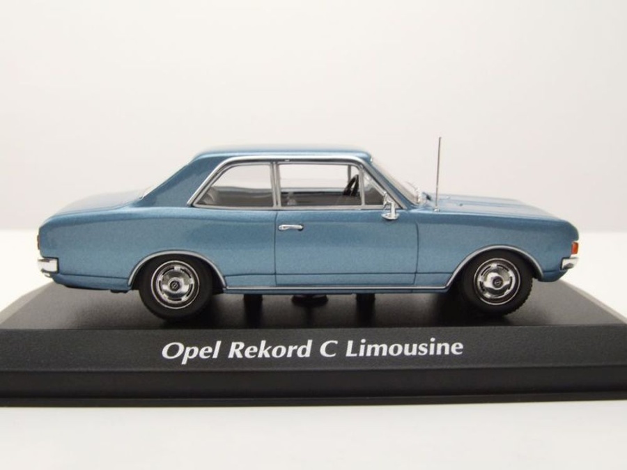 Modellauto Opel Rekord C 1966 blau metallic 1:43 Maxichamps bei Model