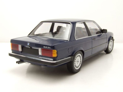 BMW 323i E30 1982 blau Modellauto 1:18 Minichamps