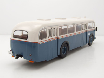 Skoda 706 RO Bus grau weiß Modellauto 1:43 ixo models