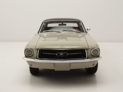Ford Mustang Coupe 1967 She Country Special Denver Colorado Modellauto 1:18 Greenlight Collectibles