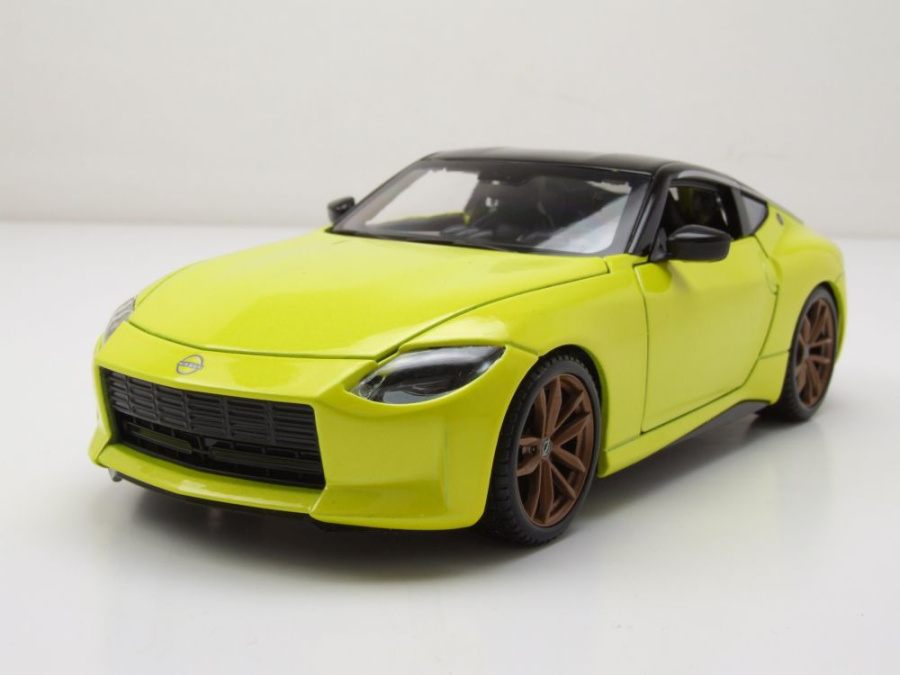 Modellauto Nissan 400z 2022 gelb Modellauto 1:24 Maisto, 19,95 €