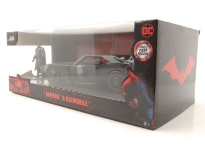 Batmobile The Batman 2022 schwarz mit Figur Modellauto 1:24 Jada Toys