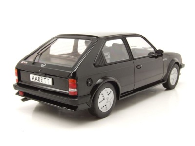 Modellauto Opel Kadett D GTE 1983 schwarz 1:18 MCG bei Modellautocenter,  64,50 €