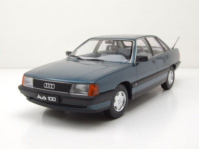 Audi 100 C3 1989 blau metallic Modellauto 1:18 Triple9