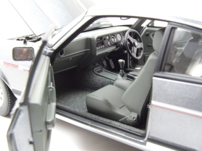 Ford Capril 2.8 Injection RHD 1981 grau metallic Modellauto 1:18 Norev