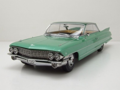 Cadillac Series 62 Coupe DeVille 1961 hellgrün...