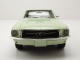 Ford Mustang She Country Special Bill Goodro 1967 hellgrün Modellauto 1:18 Greenlight Collectibles